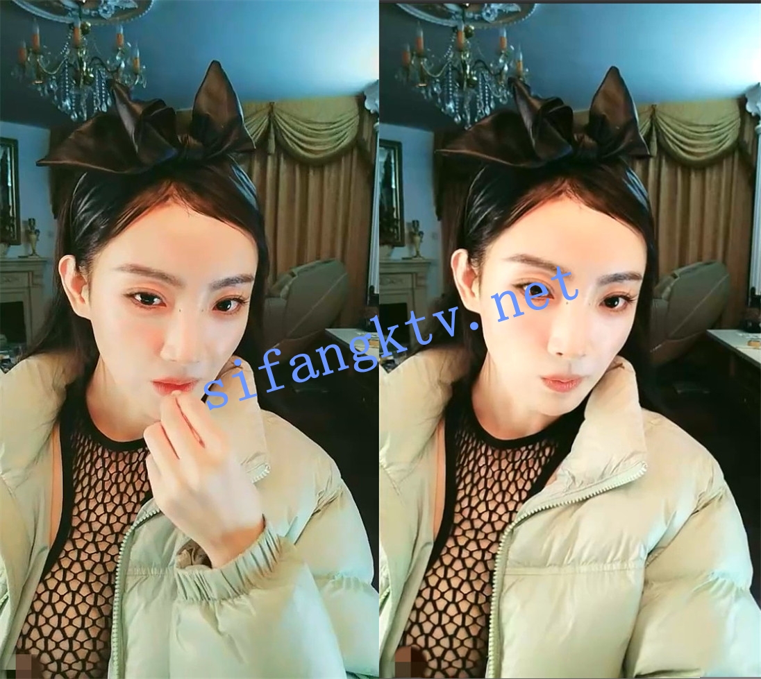 ❤️丨央视主持人丨演员丨❤️【马卉】直播间卖骚露点丨