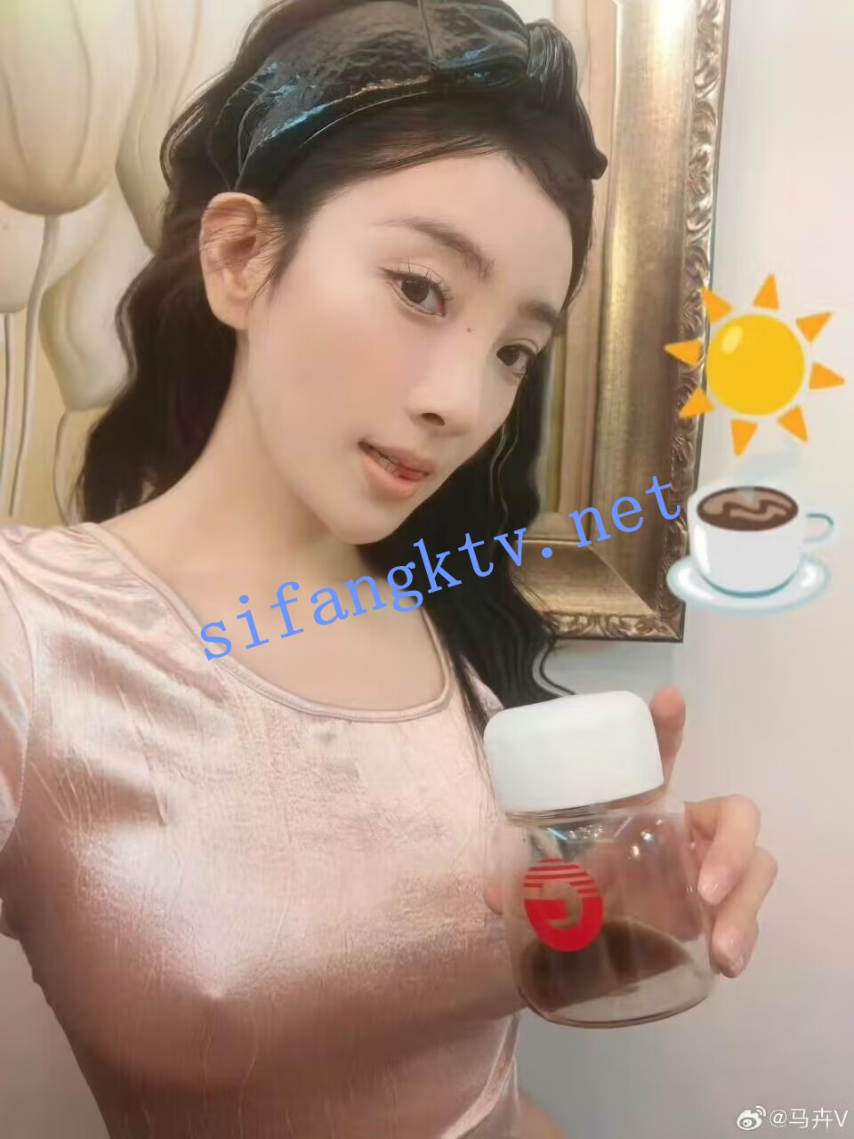 ❤️丨央视主持人丨演员丨❤️【马卉】直播间卖骚露点丨